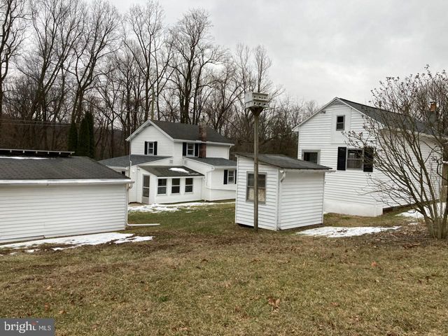 524 BUZZARD ROAD, Reading, PA 19608