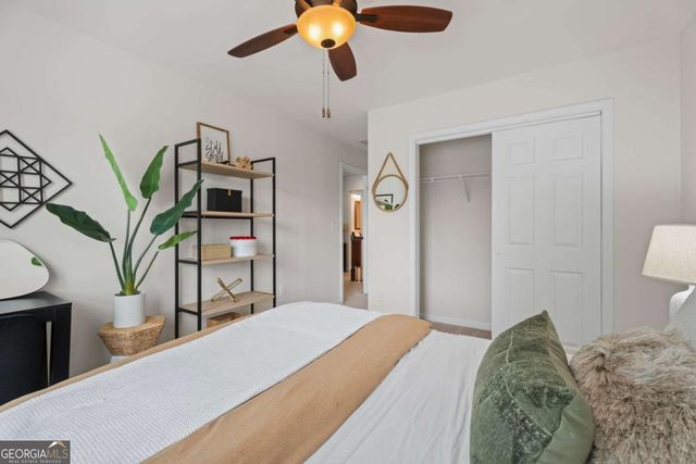 1172 Terrasol Ridge SW, Lilburn, GA 30047
