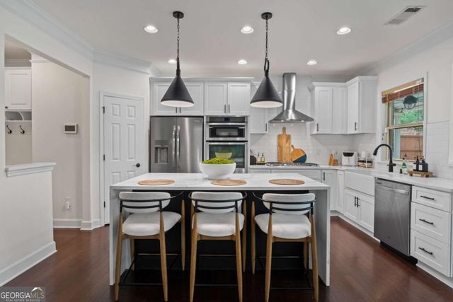 1172 Terrasol Ridge SW, Lilburn, GA 30047
