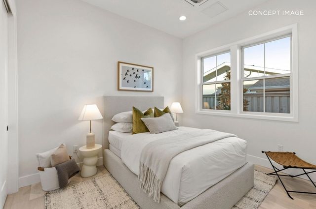 150 Inner Circle, Redwood City, CA 94062