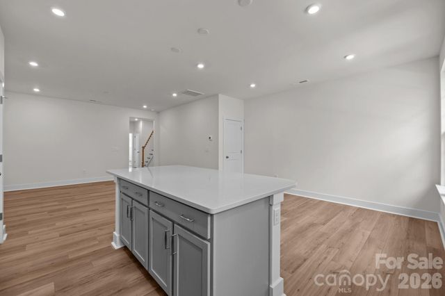 2930 Clyde Drive 33, Charlotte, NC 28208