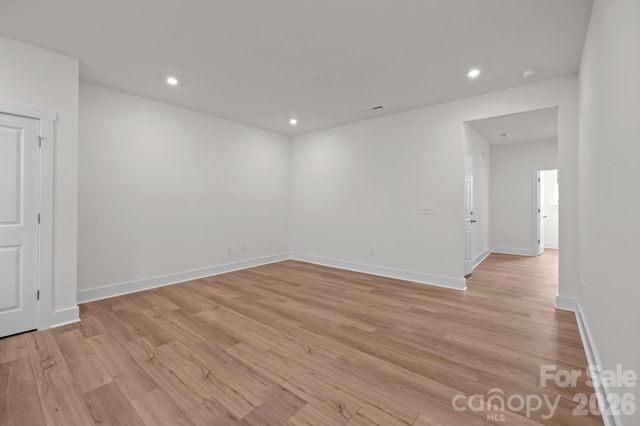 2930 Clyde Drive 33, Charlotte, NC 28208