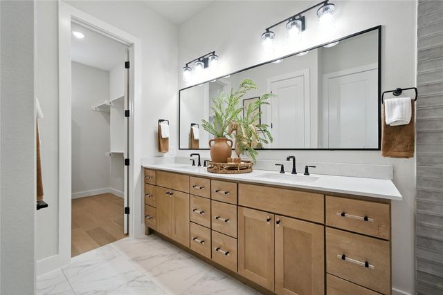 1711 Bologna Lane, Houston, TX 77055