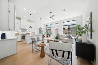 1711 Bologna Lane, Houston, TX 77055