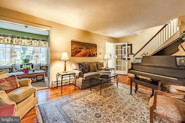 154 GRANDVIEW RD, Ardmore, PA 19003