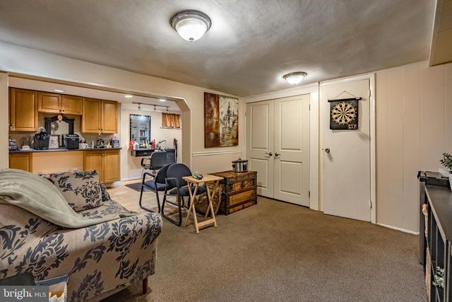 154 GRANDVIEW RD, Ardmore, PA 19003