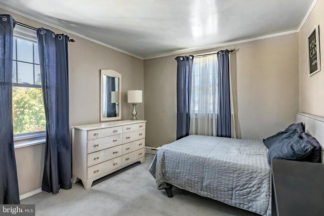 154 GRANDVIEW RD, Ardmore, PA 19003