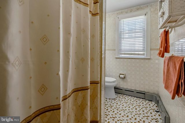 154 GRANDVIEW RD, Ardmore, PA 19003