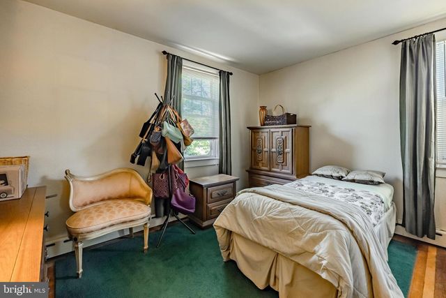 154 GRANDVIEW RD, Ardmore, PA 19003