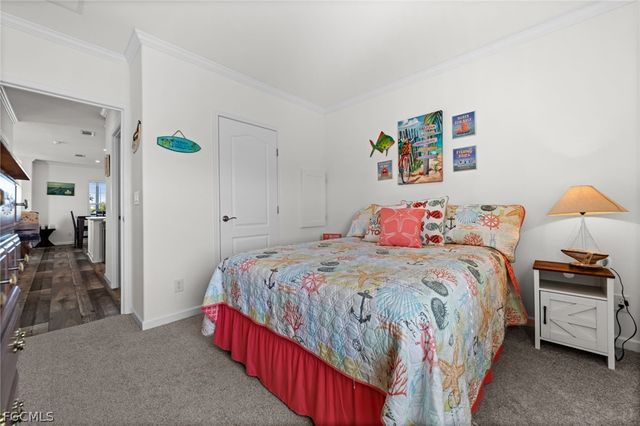 2705 Patterson CT, St James City, FL 33956