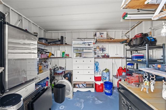 2705 Patterson CT, St James City, FL 33956