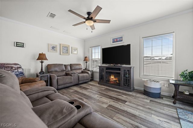 2705 Patterson CT, St James City, FL 33956