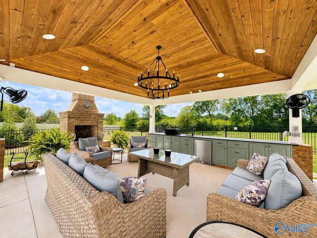 12590 Carriage Park Lane, Athens, AL 35613
