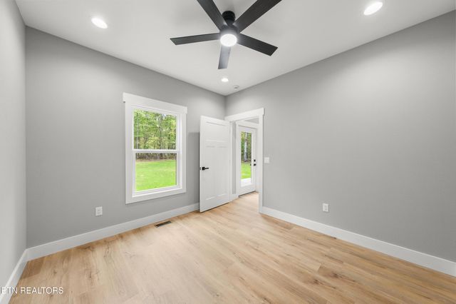 9103 Hondo Drive, Crossville, TN 38572