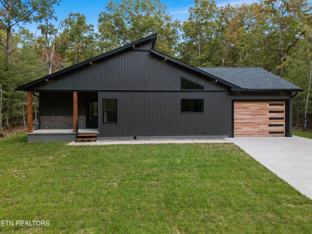 9103 Hondo Drive, Crossville, TN 38572