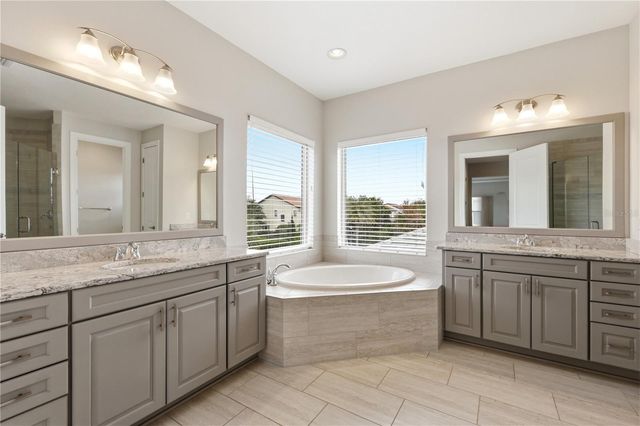 10378 ANGEL OAK COURT, Orlando, FL 32836