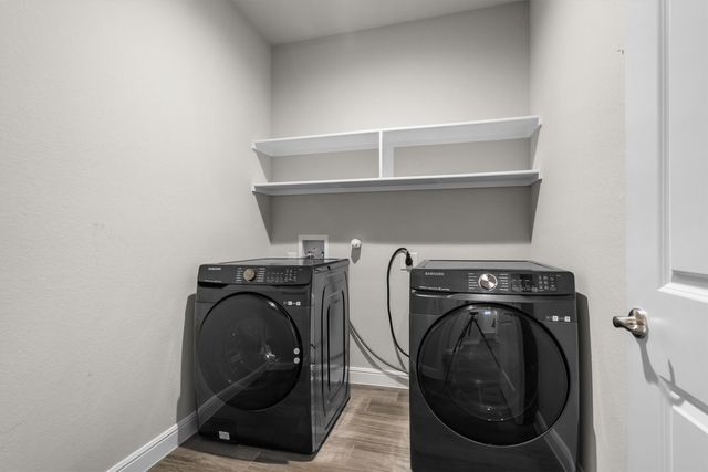 5525 Round Hill Road, Denton, TX 76210