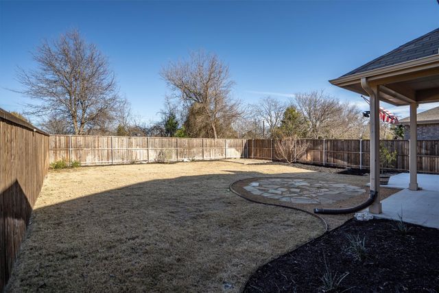 5525 Round Hill Road, Denton, TX 76210