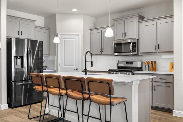 5525 Round Hill Road, Denton, TX 76210