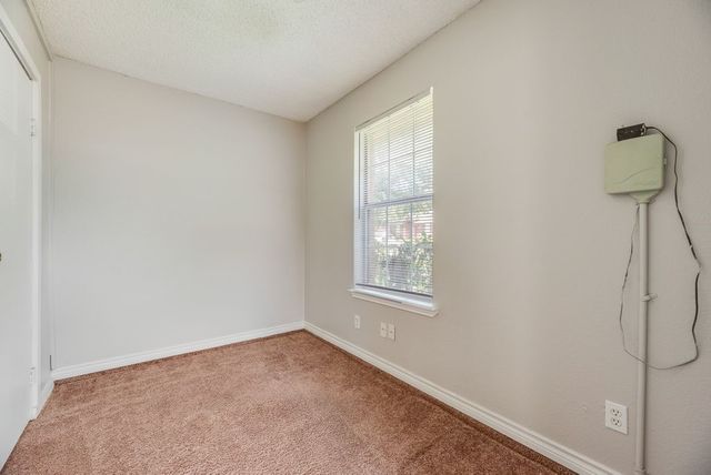 5610 Eagle Rock Road, Arlington, TX 76017