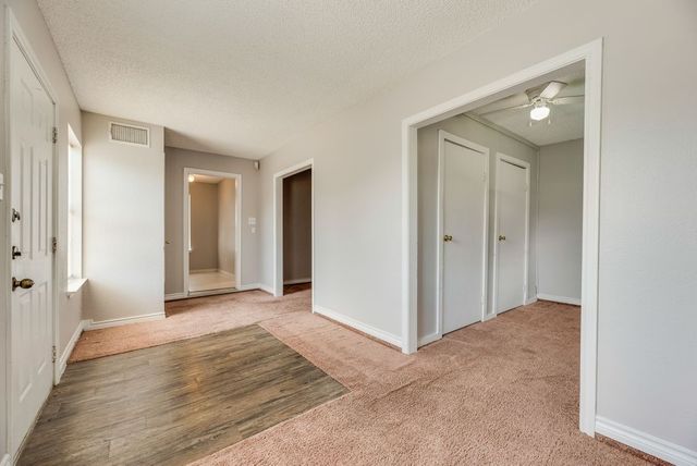 5610 Eagle Rock Road, Arlington, TX 76017