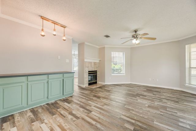 5610 Eagle Rock Road, Arlington, TX 76017