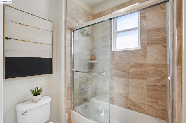 130 Arundel Dr, Hayward, CA 94542