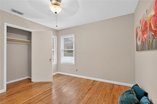 734 Lansdown Dr, Corpus Christi, TX 78412