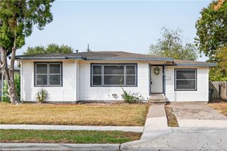 734 Lansdown Dr, Corpus Christi, TX 78412
