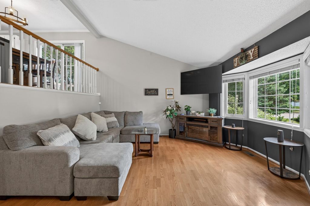 9442 Hale Avenue S, Cottage Grove, MN 55016 — photo 5