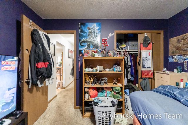 15223 Krueger Street, Spring Lake, MI 49456