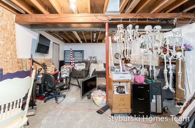 15223 Krueger Street, Spring Lake, MI 49456