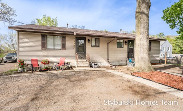 15223 Krueger Street, Spring Lake, MI 49456