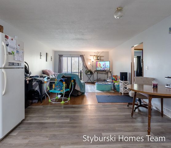 15223 Krueger Street, Spring Lake, MI 49456