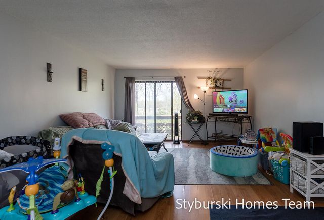 15223 Krueger Street, Spring Lake, MI 49456