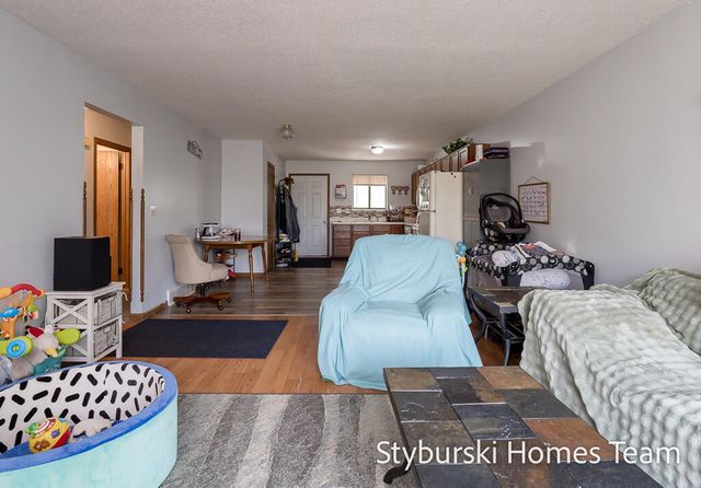 15223 Krueger Street, Spring Lake, MI 49456