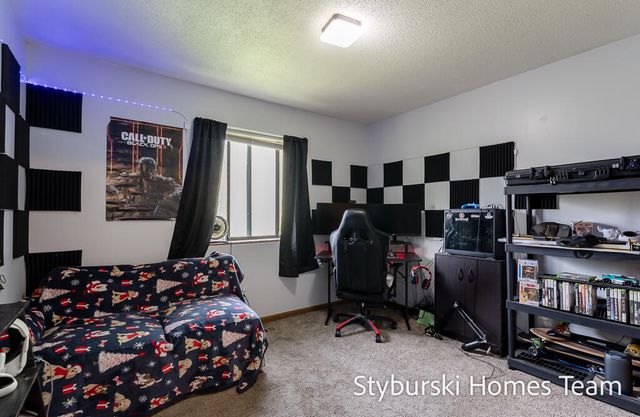 15223 Krueger Street, Spring Lake, MI 49456