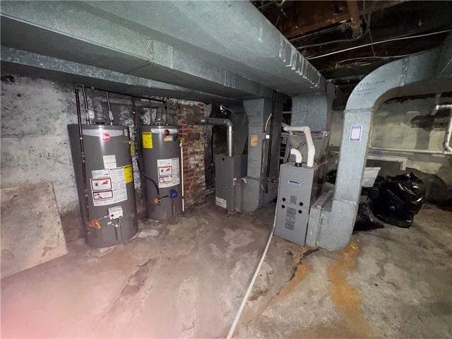 1611 Westmont Ave, Carrick, PA 15210