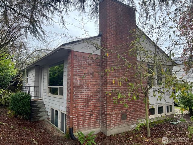 4053 NE 55th Street, Seattle, WA 98105