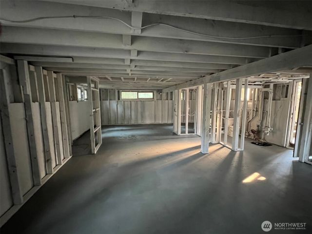 4053 NE 55th Street, Seattle, WA 98105