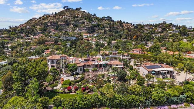 4652 Resmar Road, La Mesa, CA 91941
