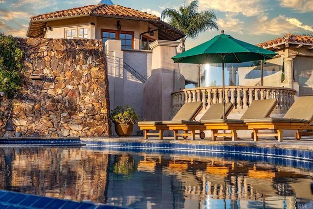 4652 Resmar Road, La Mesa, CA 91941