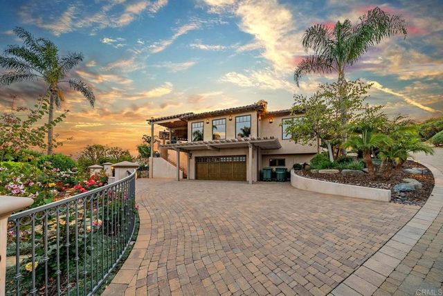 4652 Resmar Road, La Mesa, CA 91941