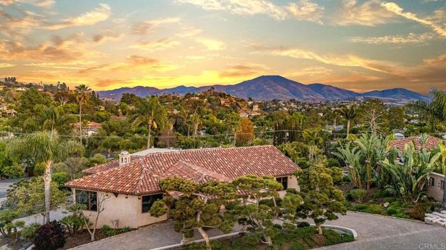 4652 Resmar Road, La Mesa, CA 91941