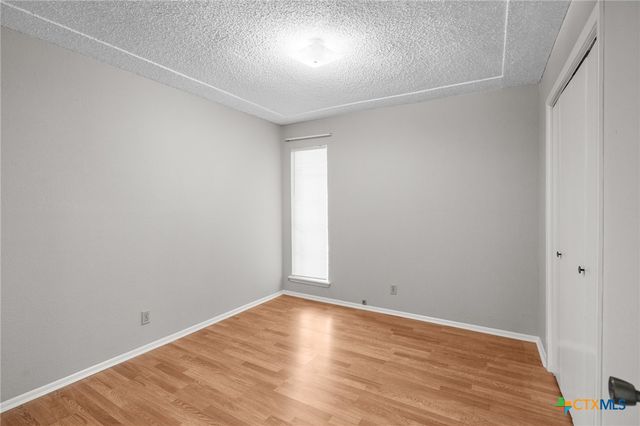 247 Goldenrod Avenue, Victoria, TX 77904