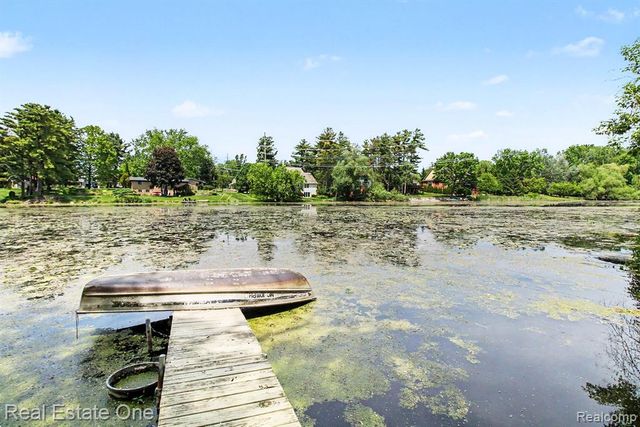520 W Huron Street, Milford, MI 48381