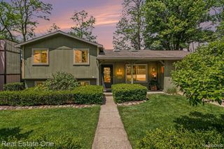 520 W Huron Street, Milford, MI 48381