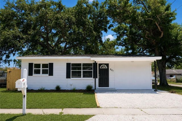 821 14TH AVENUE NW, Largo, FL 33770