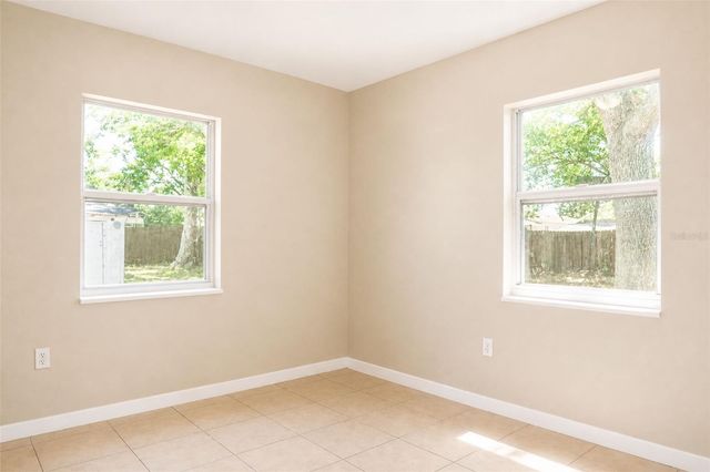 821 14TH AVENUE NW, Largo, FL 33770