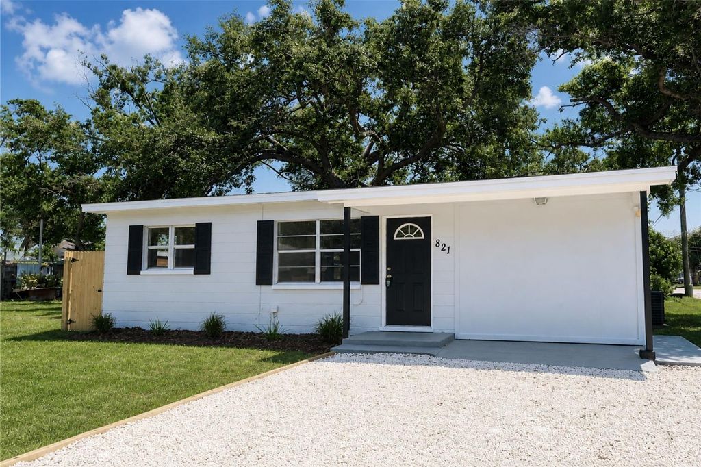 821 14TH AVENUE NW, Largo, FL 33770